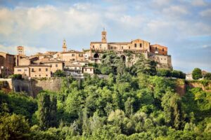 Borghi italiani senza turisti: 8 gemme nascoste dove il tempo si è fermato