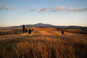 Week-end in Val d'Orcia: come organizzare 3 giorni nel paesaggio più fotografato d'Italia